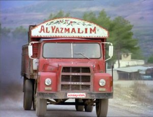Selvi_Boylum_Al_Yazmalim_40