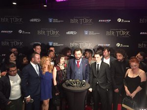 Sihirbazlik_Okulunda_Bir_Turk_04