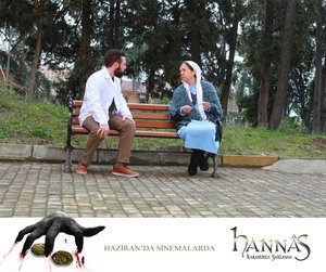 Hannas_Karanlikta_Saklanan_09