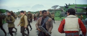 Star_Wars_Guc_Uyaniyor_34