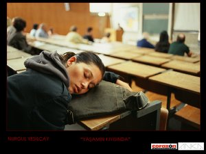 Yasamin_Kiyisinda_09