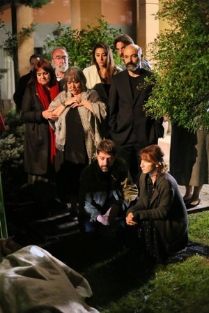 Yemekteydik_Ve_Karar_Verdim_11