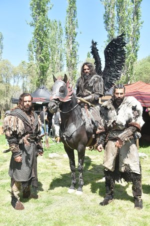 Deliler_Fatihin_Fermani_02