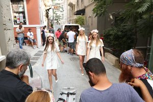 Donerse_Senindir_03