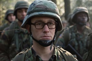 Snowden_Dunyanin_En_Cok_Aranan_Adami_04