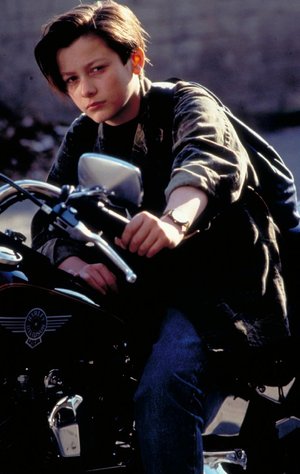 Terminator_2_Mahser_Gunu_05