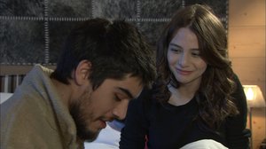 Kampuste_Ciplak_Ayaklar_15