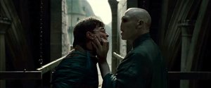 Harry_Potter_Ve_Olum_Yadigarlari_Bolum_1_12