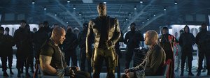 Hizli_Ve_Ofkeli_Hobbs_Ve_Shaw_14