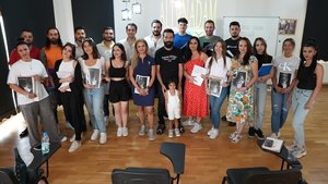 Bodrumda_1_Dakika_02