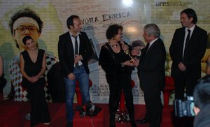 Sinyora_Enrica_Ile_Italyan_Olmak_18