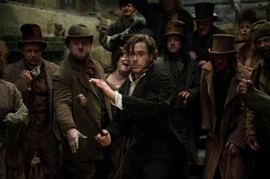 Sherlock_Holmes_Golge_Oyunlari_04