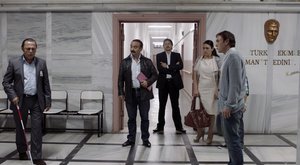 Celal_Tan_Ve_Ailesinin_Asiri_Acikli_Hikayesi_55