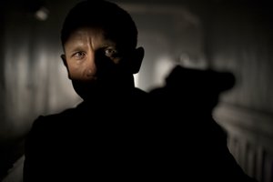 Skyfall_007_06