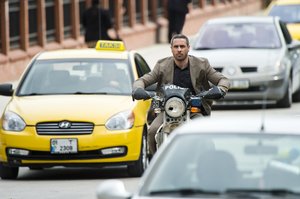 Skyfall_007_40
