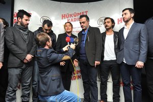 Hukumet_Kadin_35